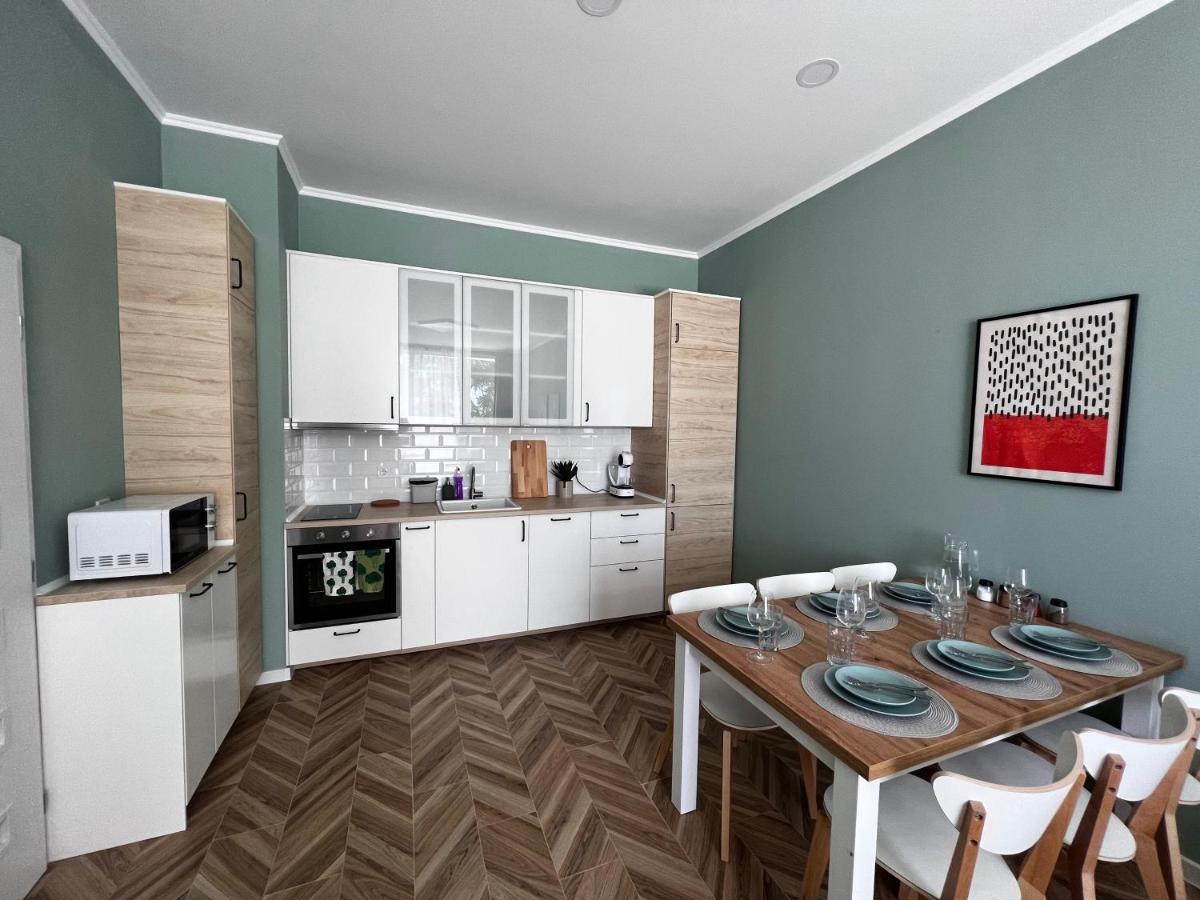 Las Brisas Garden Apartment Burgas Luaran gambar
