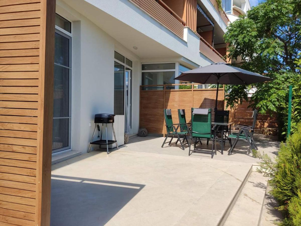 Las Brisas Garden Apartment Burgas Luaran gambar
