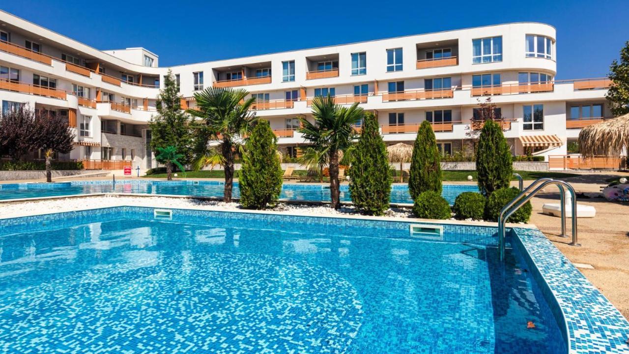 Las Brisas Garden Apartment Burgas Luaran gambar